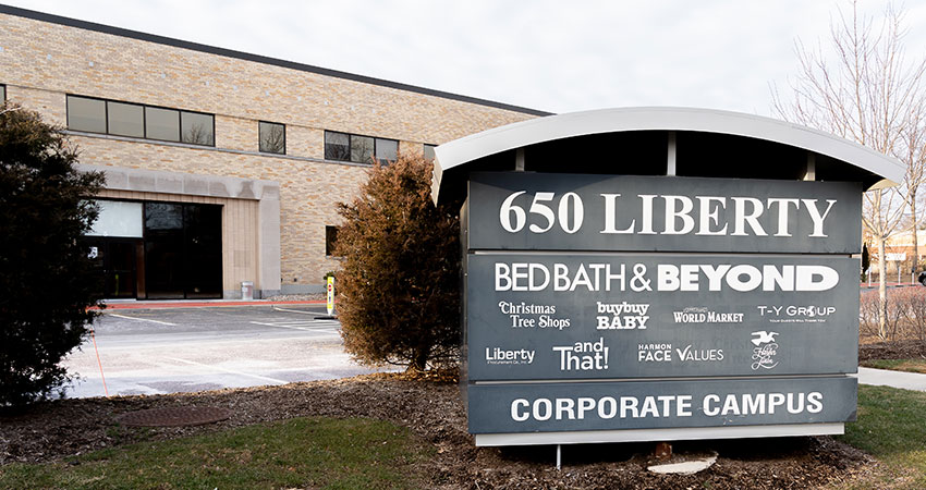 bed bath & beyond hq sign feature