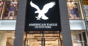 American Eagle mall store feature