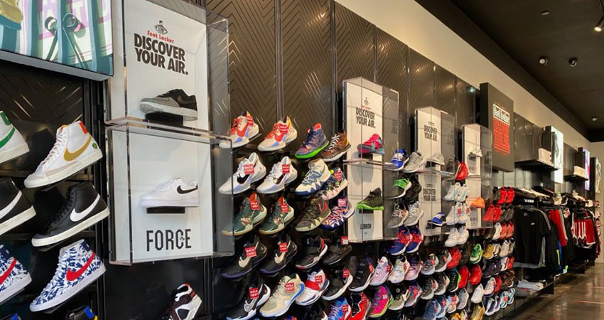 Foot locker cheap shoe store