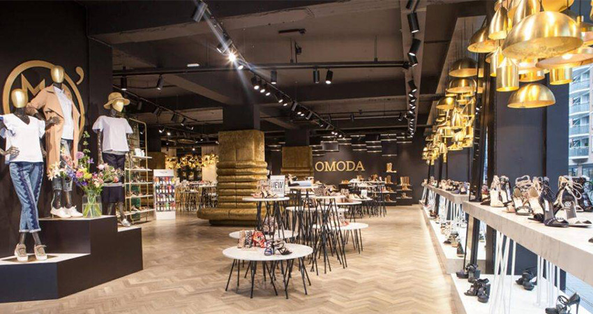 sustainable packaging Omoda store feature
