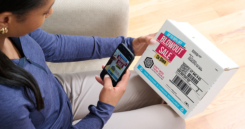 ecommerce packaging QR code scan feature
